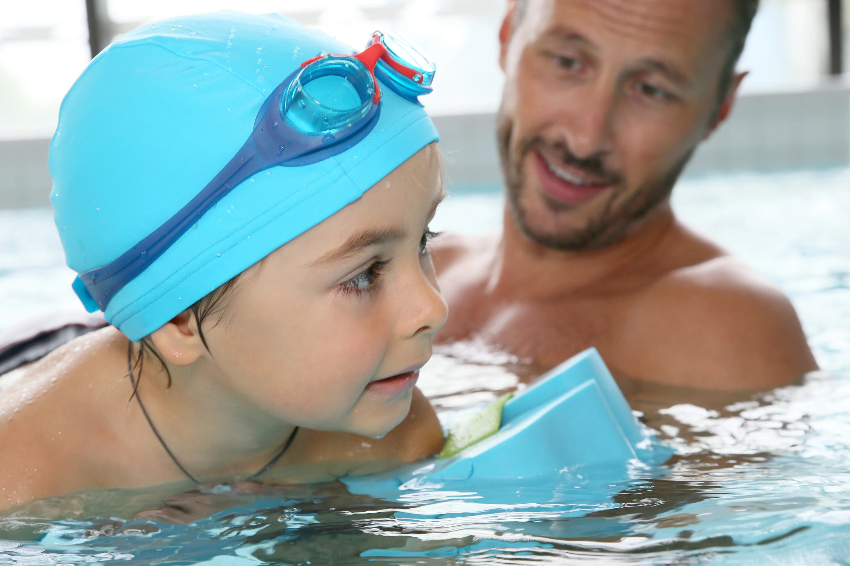 certified-swim-instructor-dubai